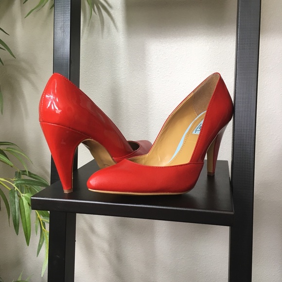 Cynthia Rowley Shoes - Cynthia Rowley Red Multi Textured Small Heel Pumps